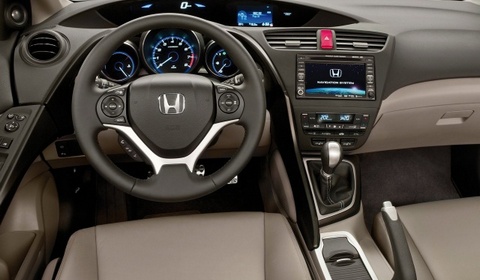 Honda-Civic-5D-2012-3.jpg