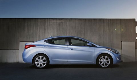 Hyundai-Elantra-2011-1.jpg