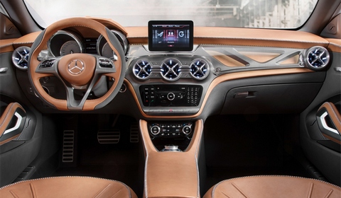 Mercedes-Benz-GLA-2013-3.jpg