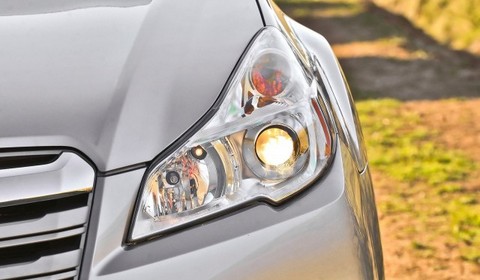 Subaru-Outback-2013-3.jpg