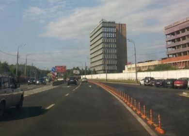 В Москве выделенные полосы будут отделены резиновыми бордюрами