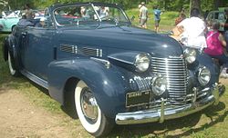   1940 Cadillac Series 62 2-дверный кабриолет