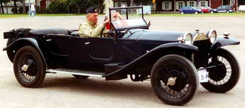  Lancia Lambda (1925) 