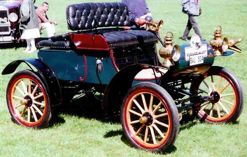  Oldsmobile Model 6C Curved Dash Runabout 1904 