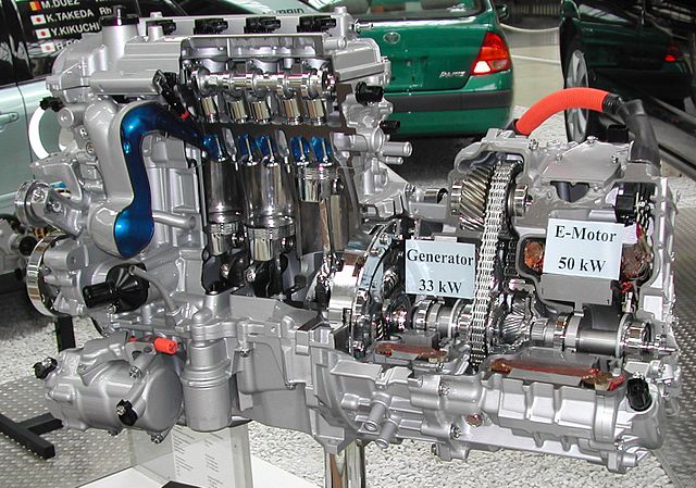   Двигатель Toyota Hybrid X